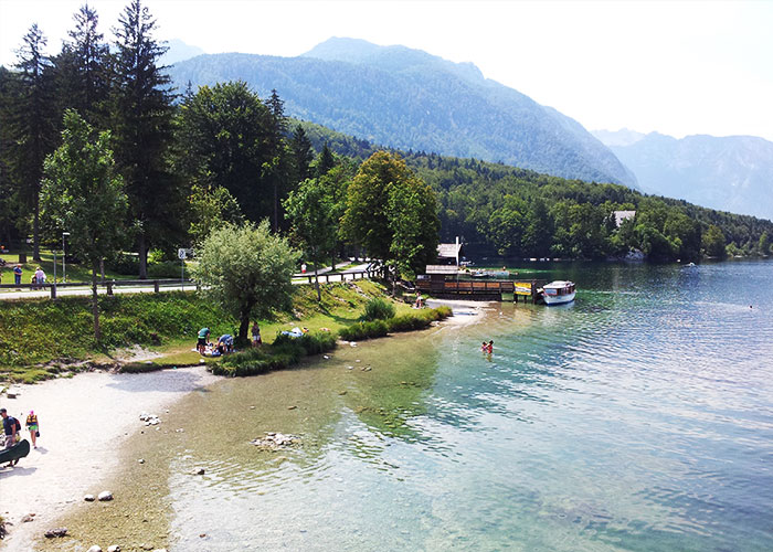 lago-bohinj-eslovenia-turismo-naturaleza