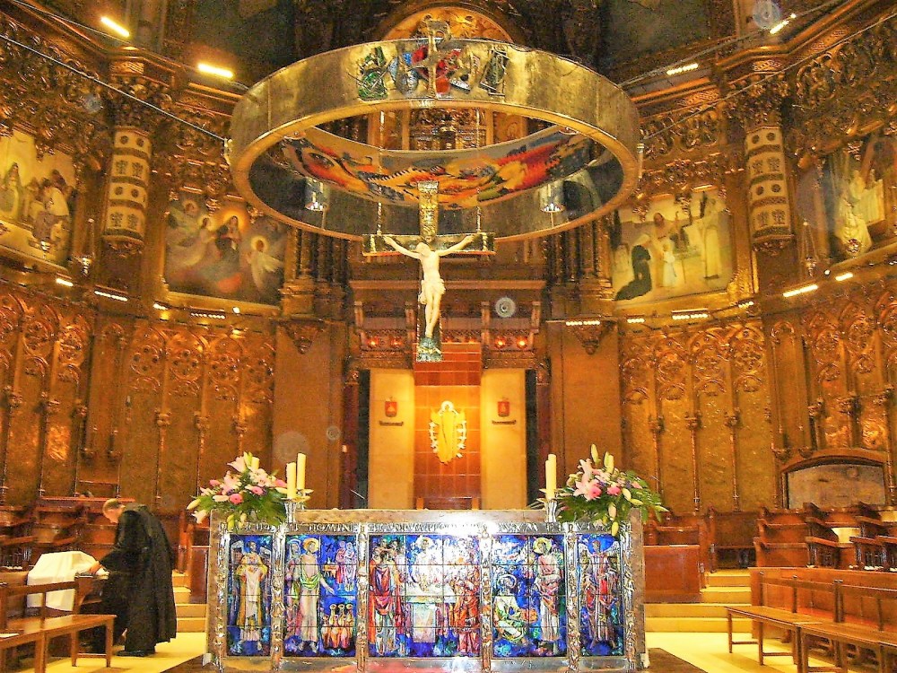 Abadia-de-Montserrat-don-viajon-catalunya-espana