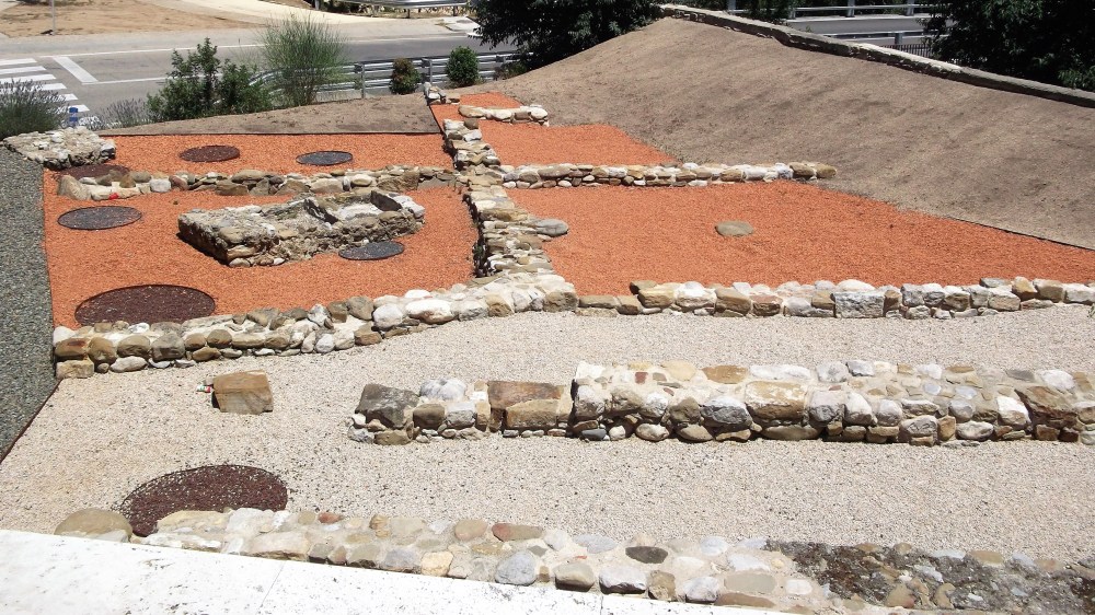 Besalu-arte-romanico-don-viajon-cataluna-espana