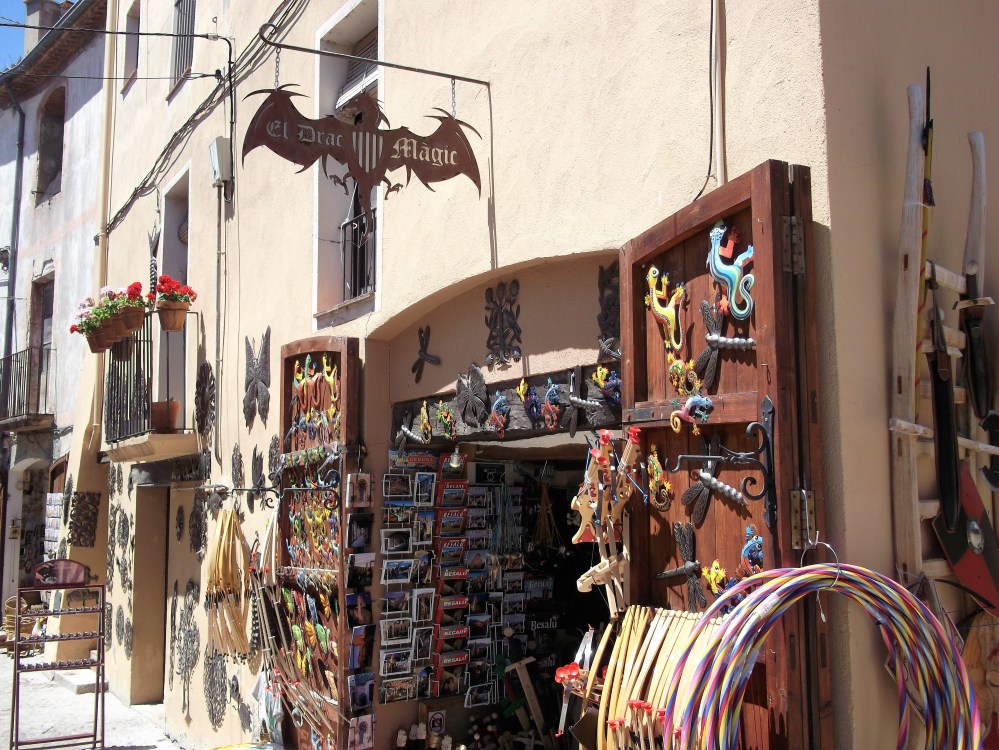 Besalu-artesanias-manualidades-don-viajon-cataluna-espana