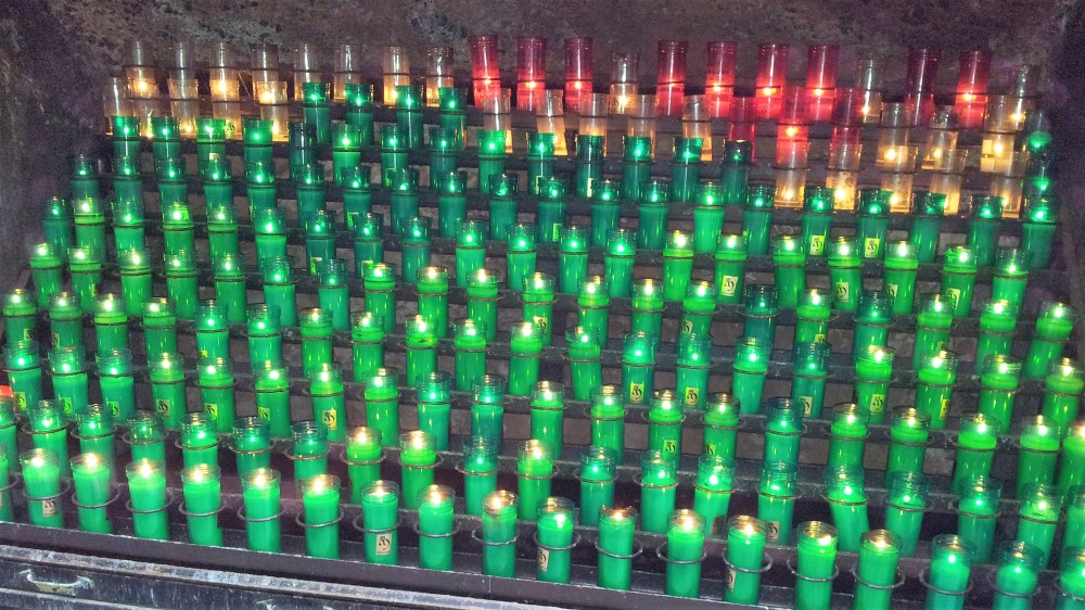 Montserrat-devocion-mariana-don-viajon-catalunya-espana