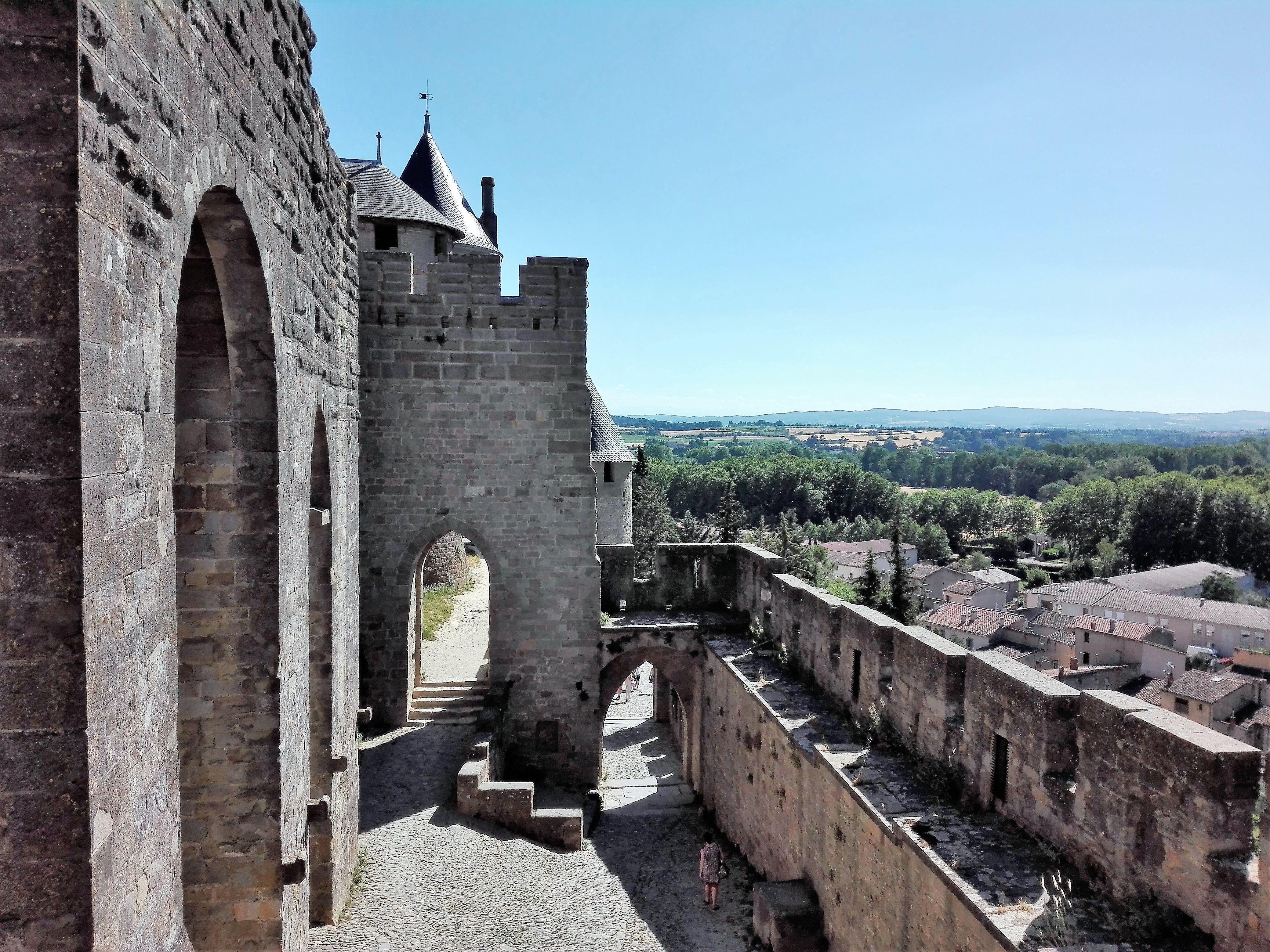 Carcasona-romanico-gotico-medieval-donviajon-languedoc-francia