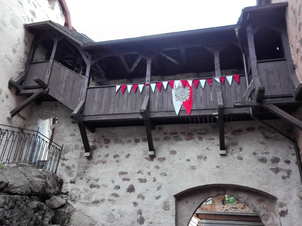 Loket-castillo-medieval-donviajon-gotico-chequia