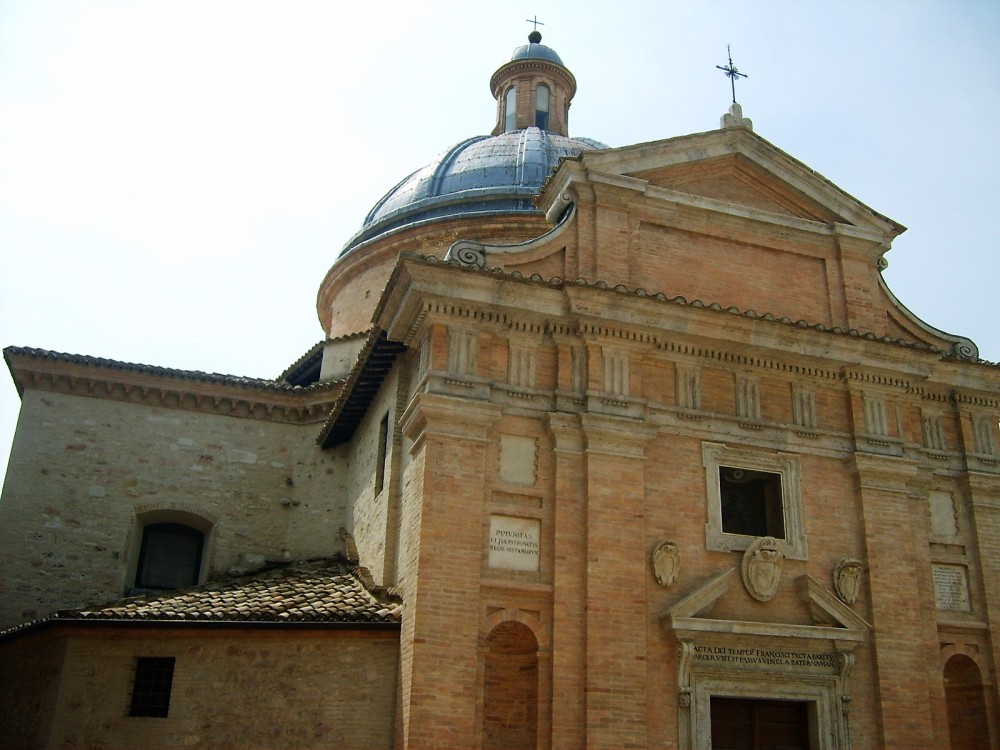 Asis-iglesias-monasterios-medievales-donviajon-arta-cultura-turismo-religioso-italia