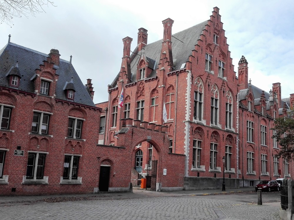 Brujas-arquitectura-urbana-flamenca-donviajon-arte-cultura-diversion-turismo-flandes-belgica