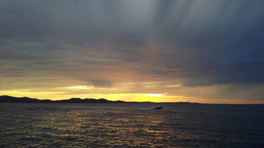 Croacia-hermosos-atareceres-donviajon-naturaleza-aventura-diversion-turismo-costa-de-dalmacia