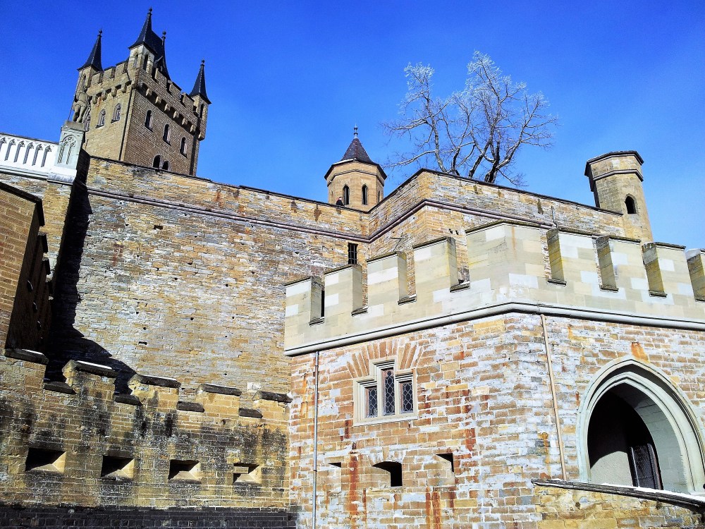 Castillo-de-Hohenzollern-donviajon-turismo-cultural-jura-de-suabia-alemania