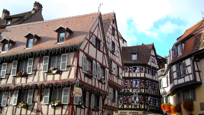 mercado-de-navidad-alsacia-donviajon-casas-de-entramado-de-madera-turismo-francia