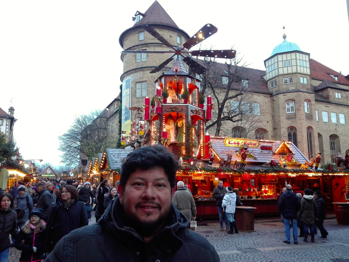 mercado-de-navidad-donviajon-stuttgart-adornos-decoraciones-navidenas-arte-turismo-cultural-alemania