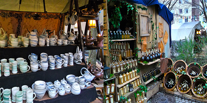 mercado-medieval-de-navidad-donviajon-pforzheim-artesanias-adornos-decoraciones-licores-navidenos-compras-turismo-alemania