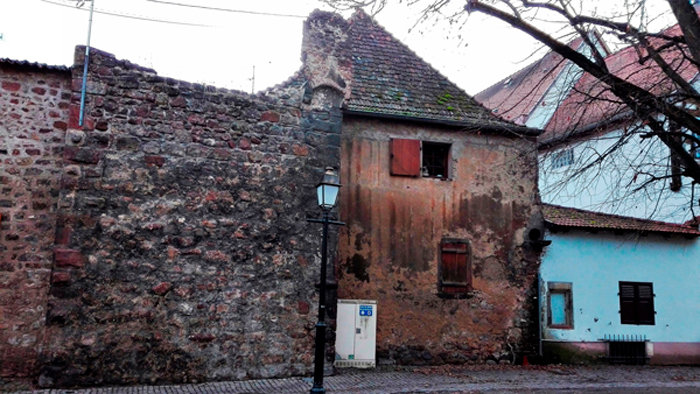 Obernai-casas-antiguas-donviajon-arquitectura-medieval-turismo-bajo-rin-alsacia-francia