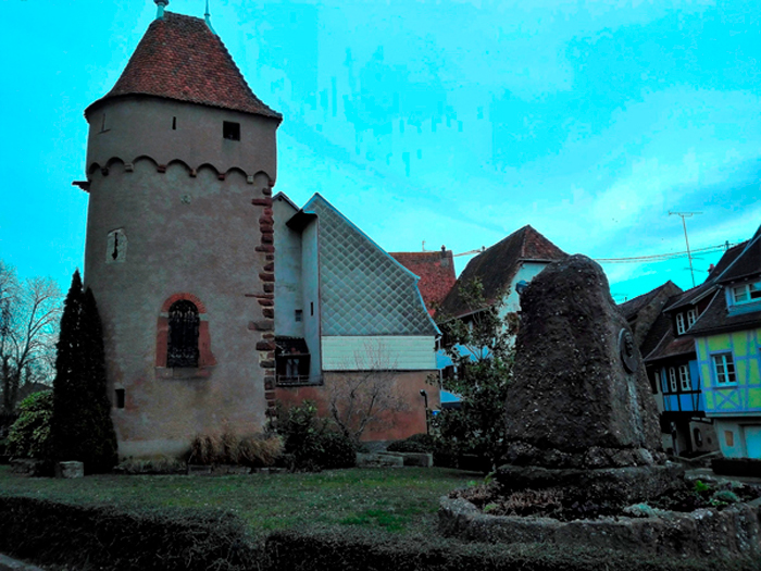 Obernai-monumento-gyss-donviajon-turismo-cultural-historico-bajo-rin-alsacia-francia