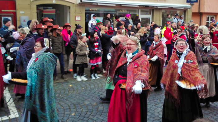 Weil-der-Stadt-donviajon-tradiciones-culturales-de-baden-wurttemberg-turismo-carnaval-alemania