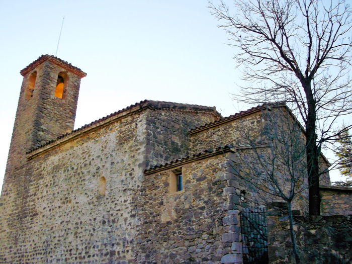 Gisclareny-donviajon-iglesia-del-Rosario-arte-romanico-turismo-catalunya-espanya