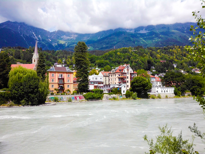 Innsbruck-rio-Inn-don-viajon-turismo-aventura-naturaleza-Tirol-Austria