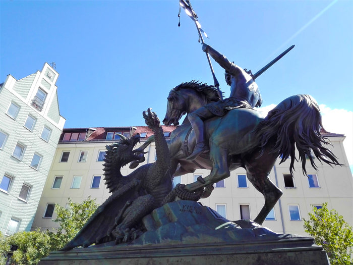 Plaza-de-San-Jorge-Berlin-don-viajon-turismo-recreativo-urbano-cultural-aventura-Alemania