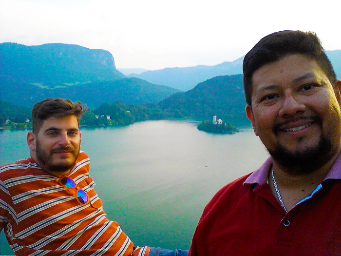 Lago-de-Bled-lago-glaciar-hermoso-don-viajon-turismo-aventura-naturaleza-senderismo-ciclismo-Eslovenia