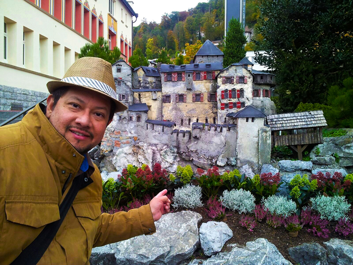 Vaduz-la-capital-de-los-Alpes-don-viajon-turismo-urbano-cultural-gastronomico-Liechtenstein