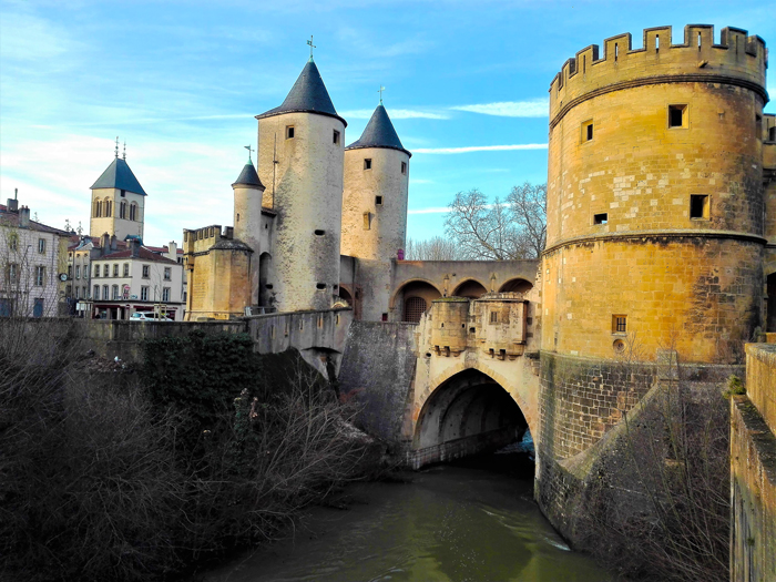 Metz-la-puerta-de-los-Alemanes-don-viajon-turismo-recreativo-cultural-urbano-ciudad-medieval-Francia