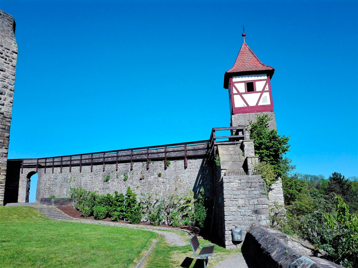 Bad-Wimpfe-murallas-medievales-arte-gotico-don-viajon-turismo-urbano-cultural-recreativo-aventura-Baden-Wurttemberg-Alemania